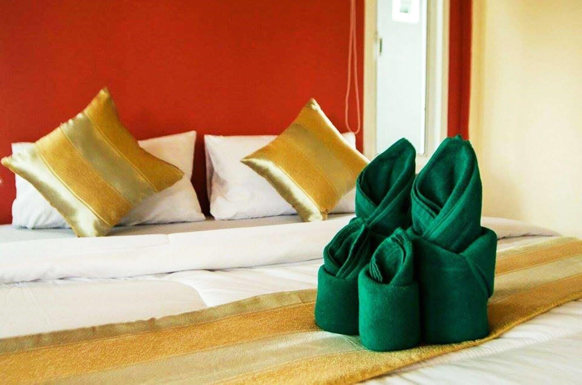 Popular Lanta Resort Ko Lanta Dış mekan fotoğraf